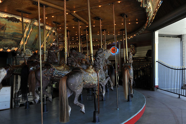 GriffithParkCarousel031