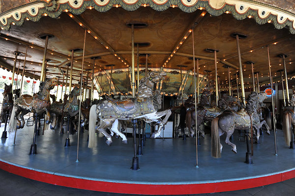 GriffithParkCarousel027
