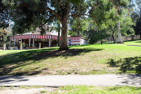 GriffithParkCarousel019