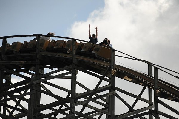 KnotsBerryGhostRiderCoaster48