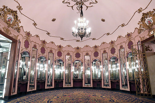 LaTheatrejpg0044
