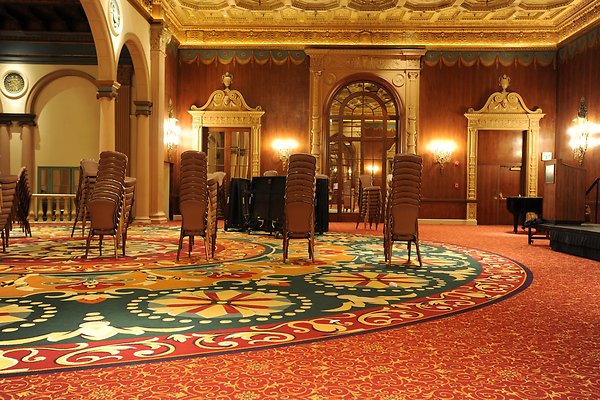 BiltmoreHotelGoldRm19