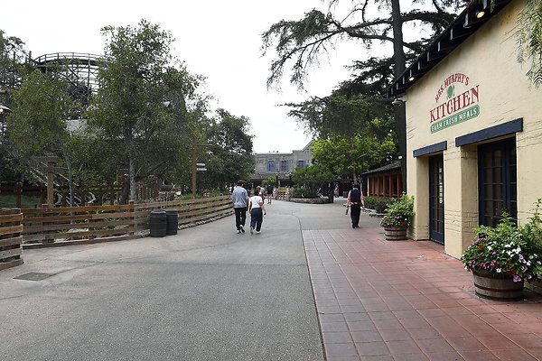 KnottsBerryFarmjpg0214