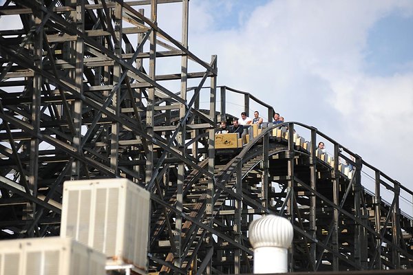 KnotsBerryGhostRiderCoaster53