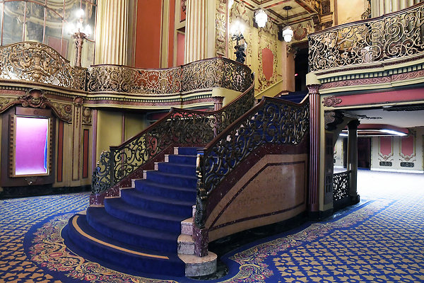 LaTheatrejpg0012