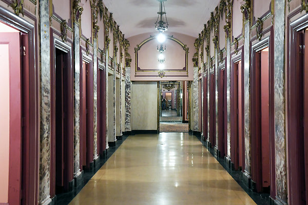 LaTheatrejpg0057