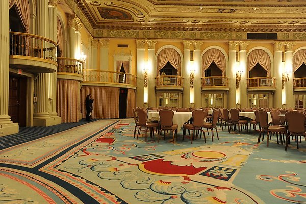 BiltmoreHotelCrystalRm09